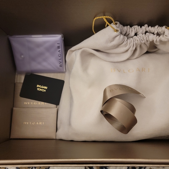 Bvlgari forever serpenti karung crossbody - Picture 10 of 11